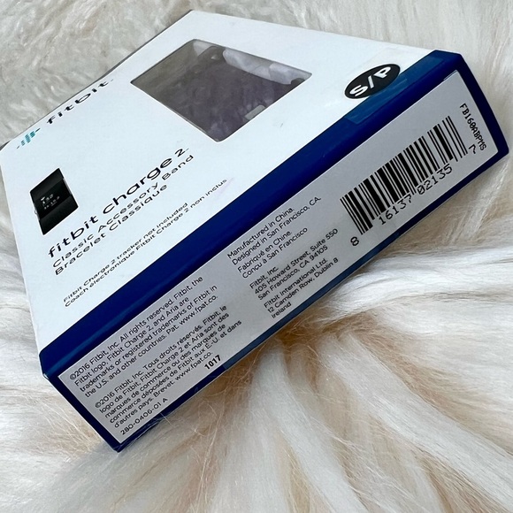 fitbit New charge 2 Classic Accessory Band Purple Sz Small New in Box NIB - Picture 5 of 10